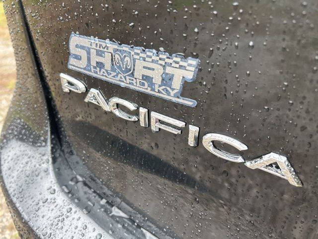 2023 Chrysler Pacifica Plug-In Hybrid Limited