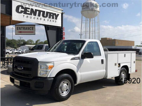 2013 Ford F-250 Super Duty for sale at CENTURY TRUCKS & VANS in Grand Prairie TX