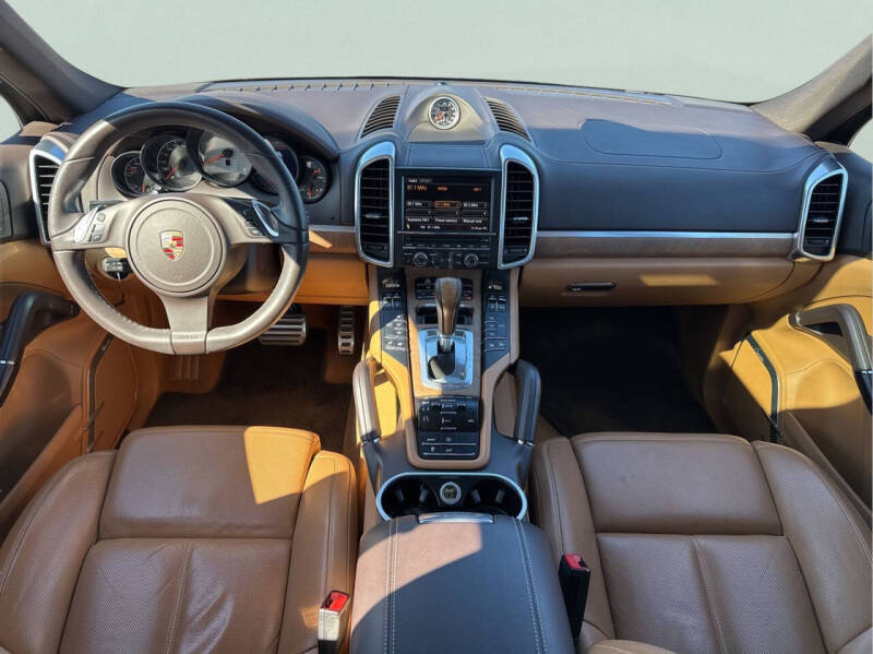 2012 Porsche Cayenne S