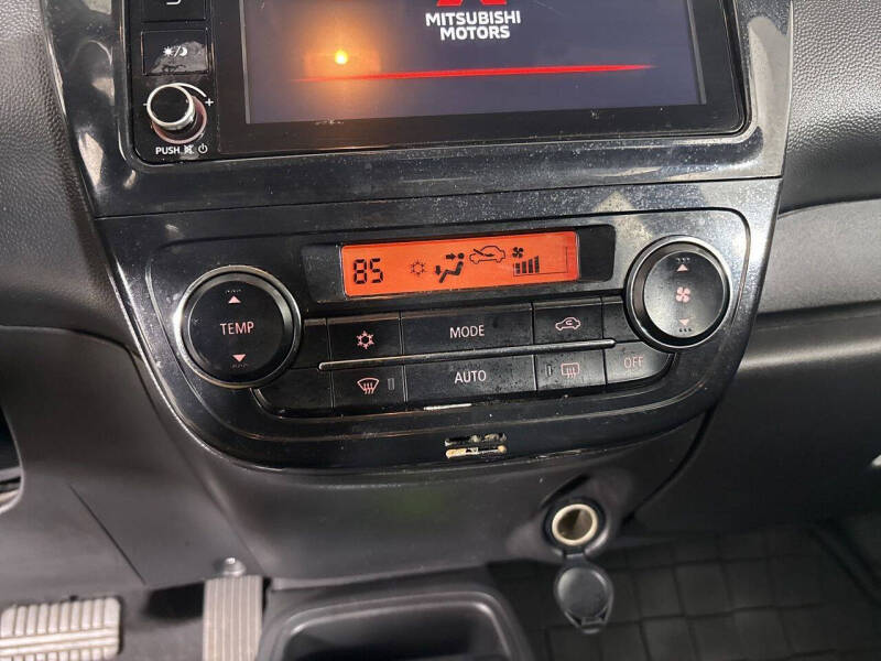 2024 Mitsubishi Mirage G4 SE