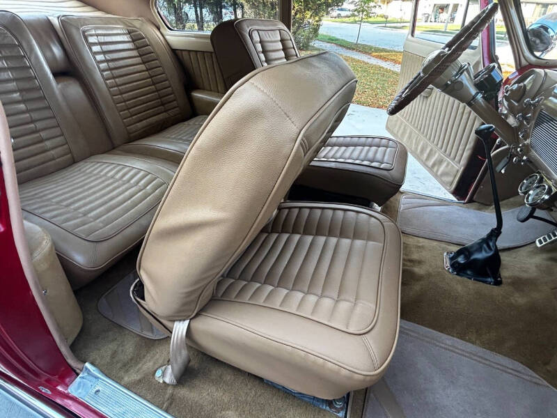 1949 Oldsmobile Futuramic 76