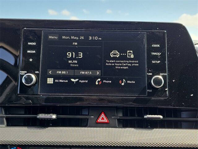 2025 Kia Sportage Hybrid LX