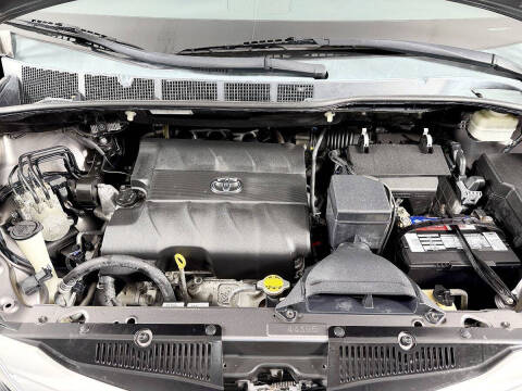 2013 Toyota Sienna