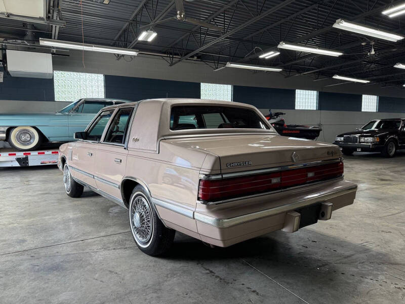 1986 Chrysler New Yorker