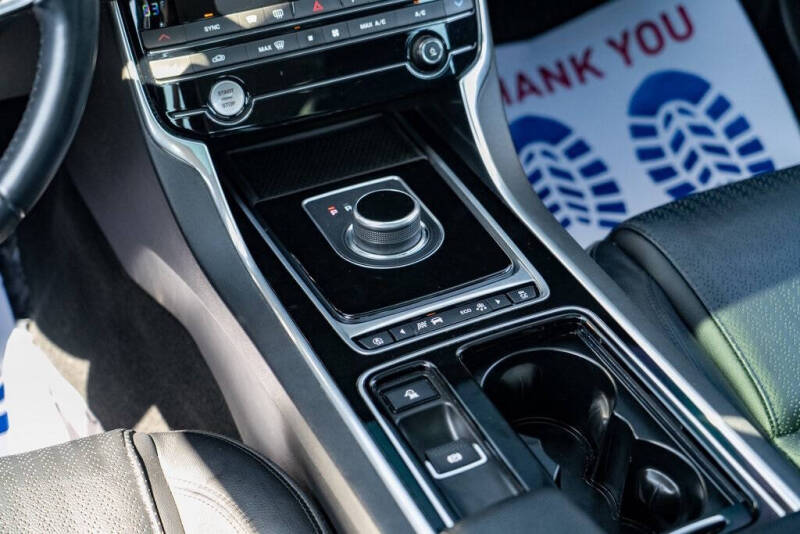 2018 Jaguar XF 25t Prestige