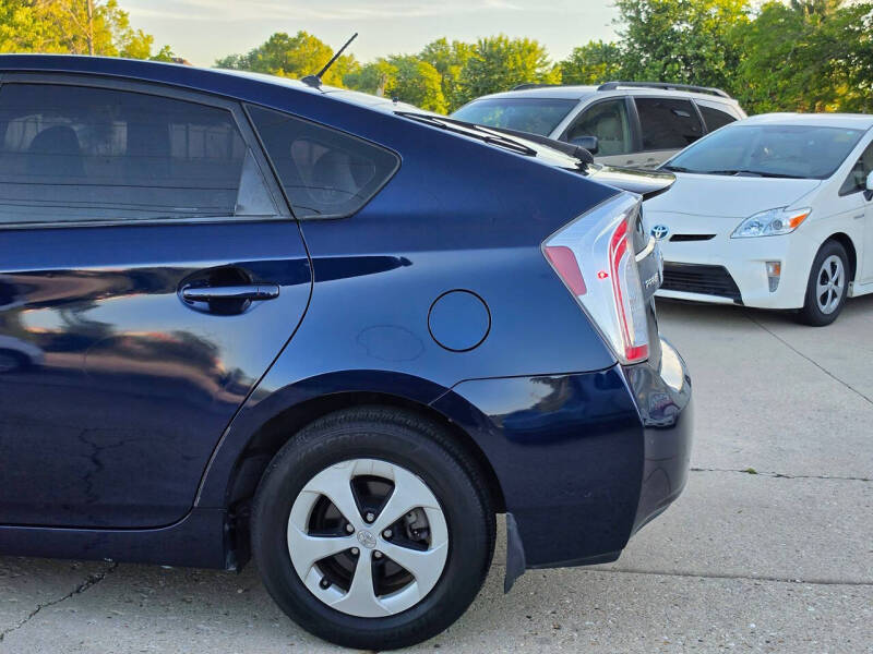 2012 Toyota Prius Two