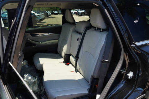 2027 Infiniti QX60 Pure
