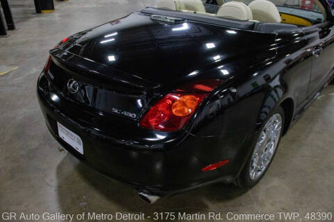 2004 Lexus SC 430