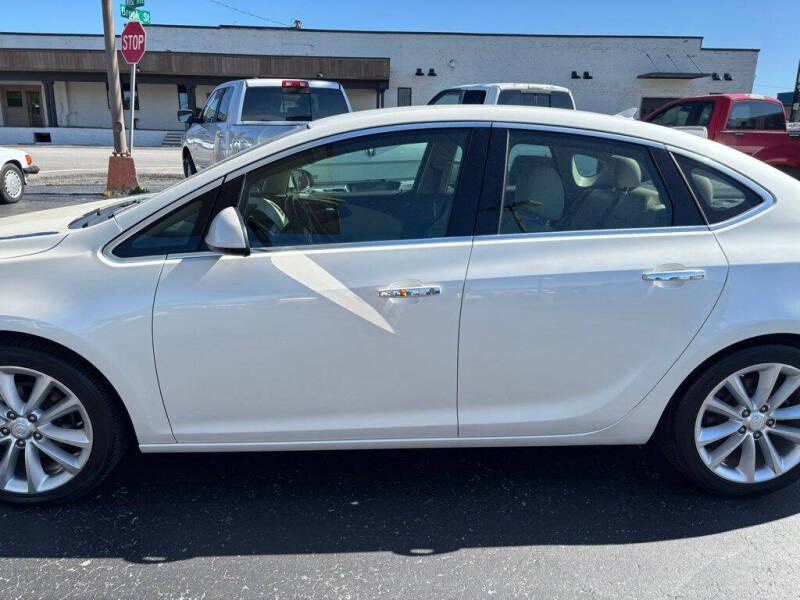2012 Buick Verano Leather Group