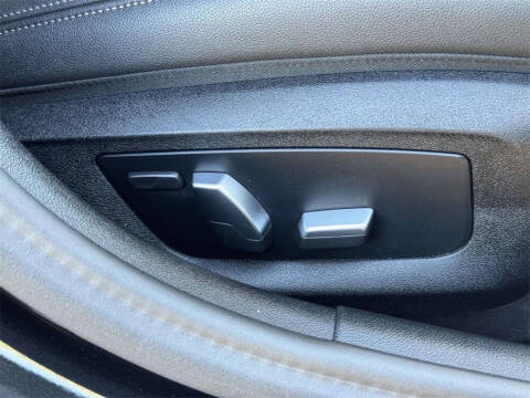 2023 BMW 5 Series 540i