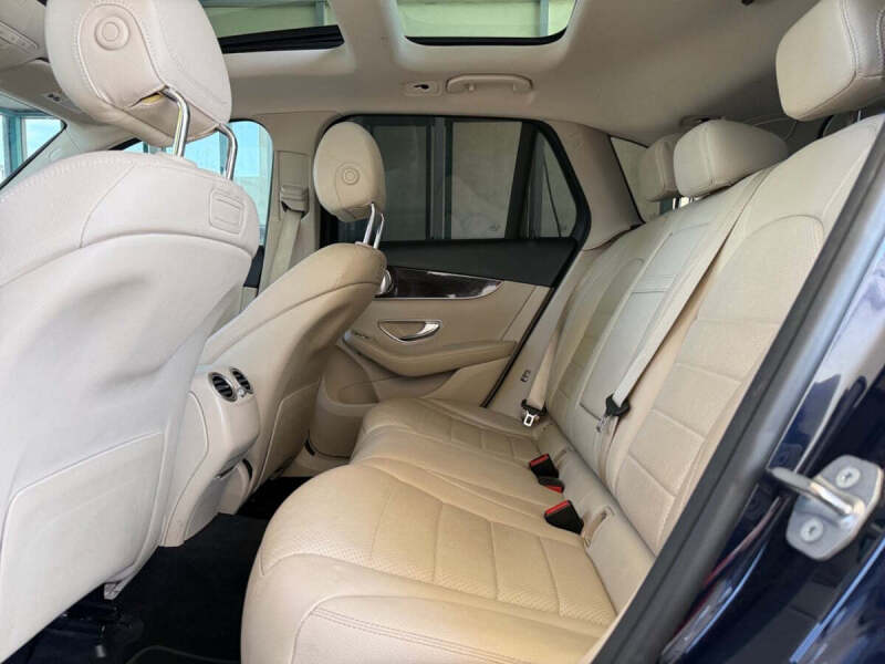 2018 Mercedes-Benz GLC GLC 300