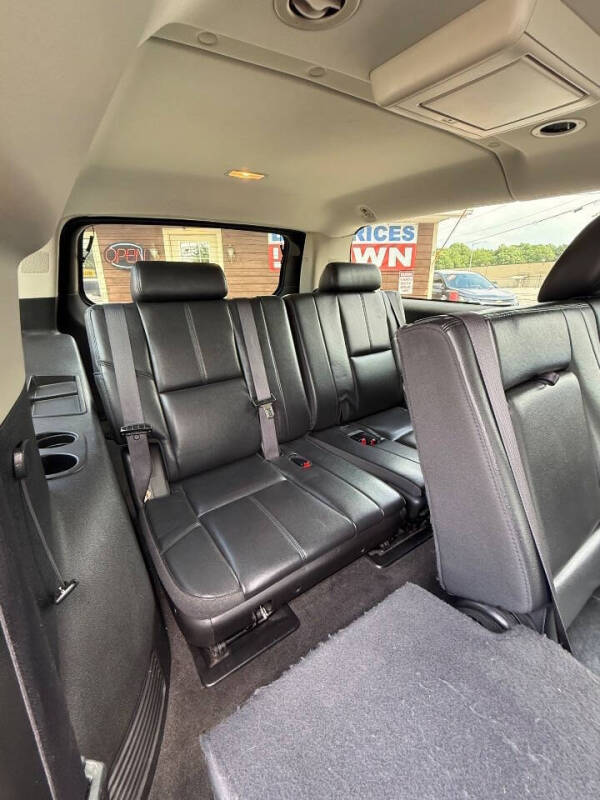 2014 Chevrolet Suburban LT