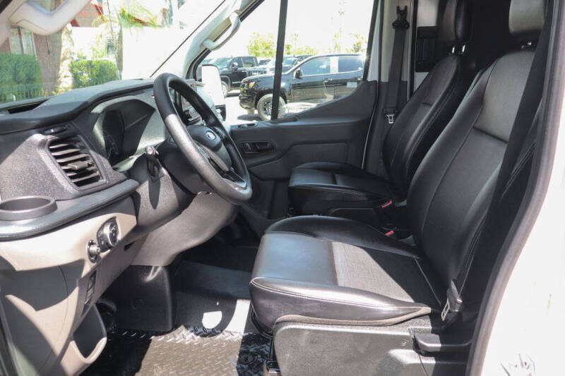 2025 Ford Transit 150