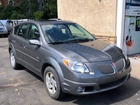 2005 Pontiac Vibe for sale at Divan Auto Group in Feasterville Trevose PA