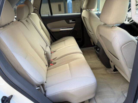 2011 Ford Edge SE