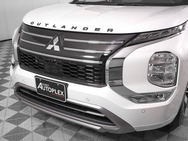2026 Mitsubishi Outlander SEL