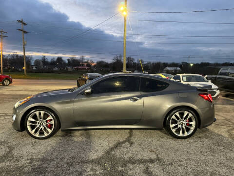 2013 Hyundai Genesis Coupe for sale at M&R Auto Sales Inc in Bowling Green KY