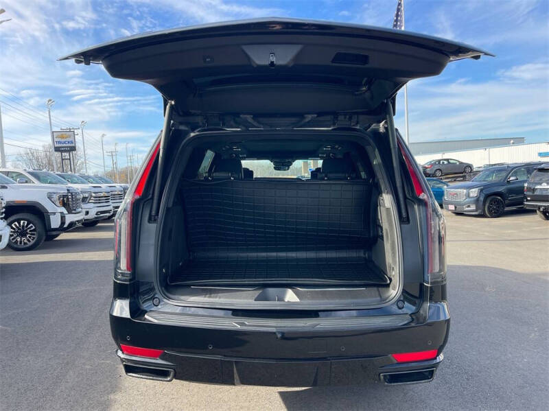 2022 Cadillac Escalade Sport Platinum