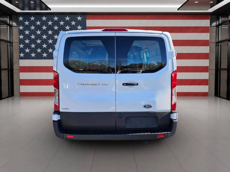 2024 Ford Transit