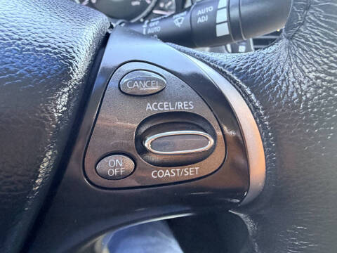 2011 Infiniti M37 x
