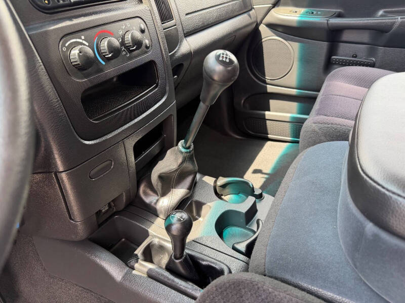 2004 Dodge Ram 3500 SLT