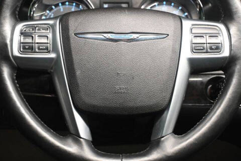 2011 Chrysler Town and Country Touring-L