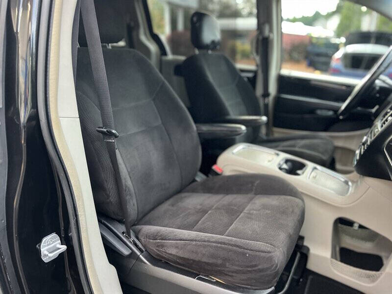 2012 Dodge Grand Caravan Crew