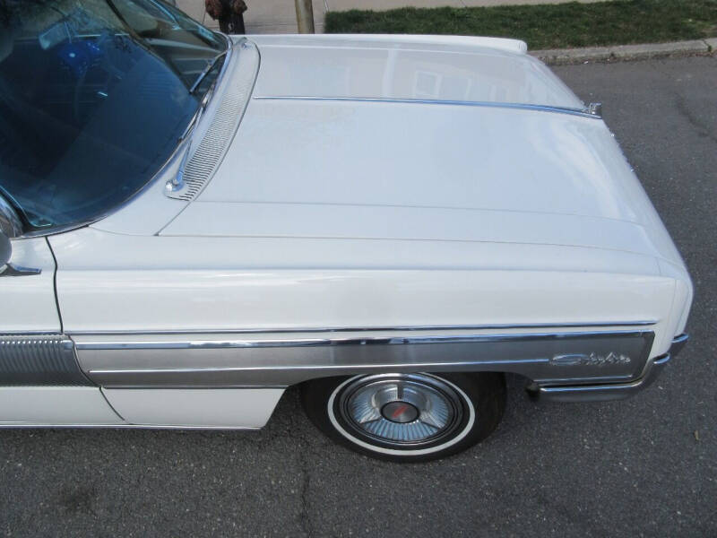 1962 Oldsmobile Starfire