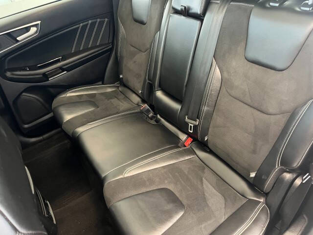 2020 Ford Edge ST