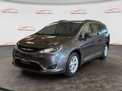 2017 Chrysler Pacifica