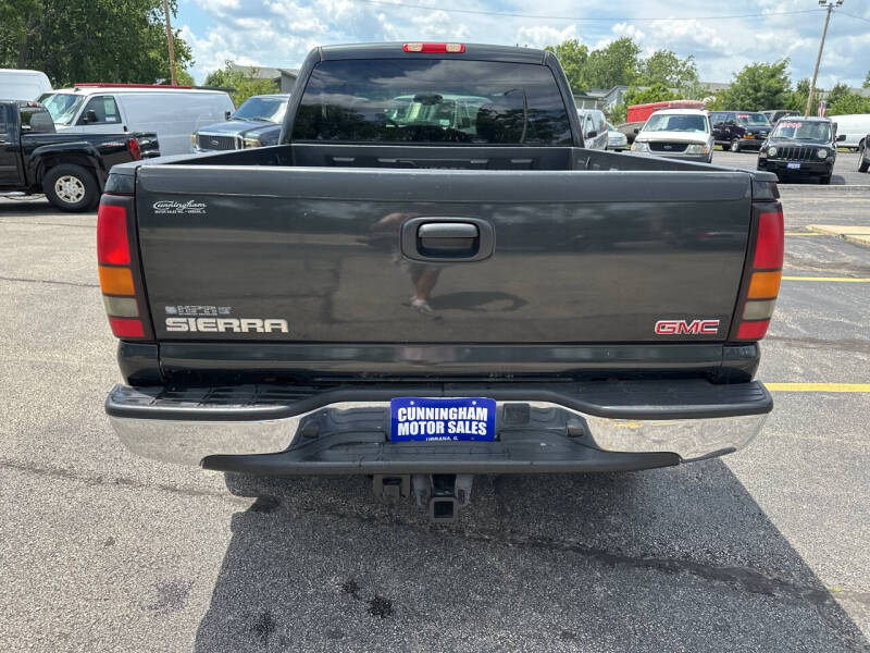 2004 GMC Sierra 2500 SLE