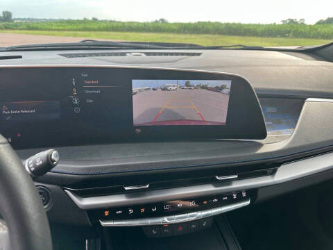 2025 Cadillac XT4 Sport