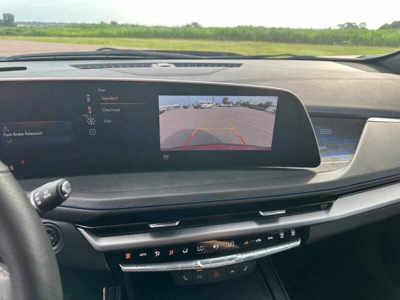 2025 Cadillac XT4 Sport