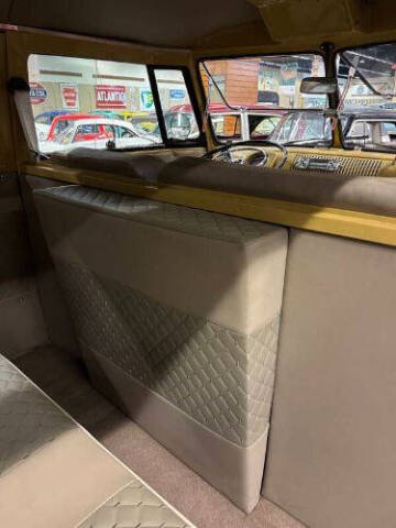1974 Volkswagen Bus
