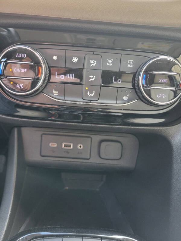 2020 Buick Encore GX Select