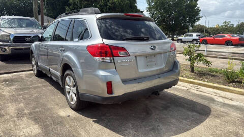 2010 Subaru Outback 2.5i Premium