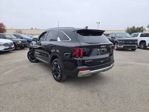 2024 Kia Sorento S