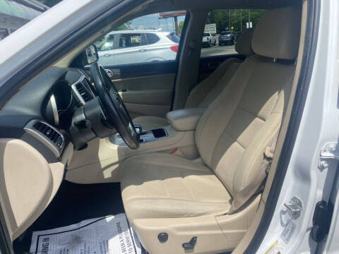 2015 Jeep Grand Cherokee Laredo