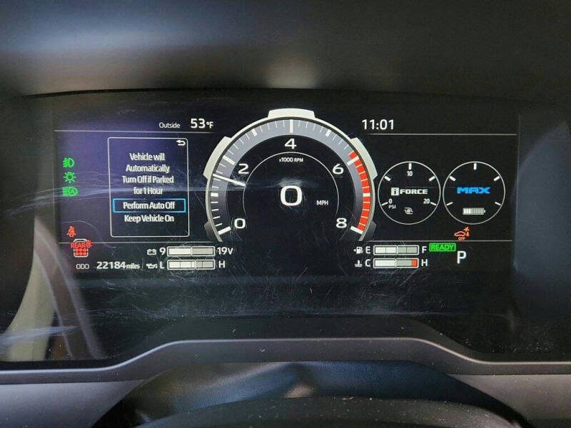 2024 Toyota Sequoia SR5