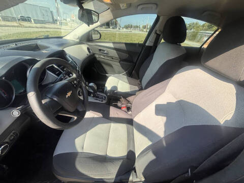 2014 Chevrolet Cruze LS Auto