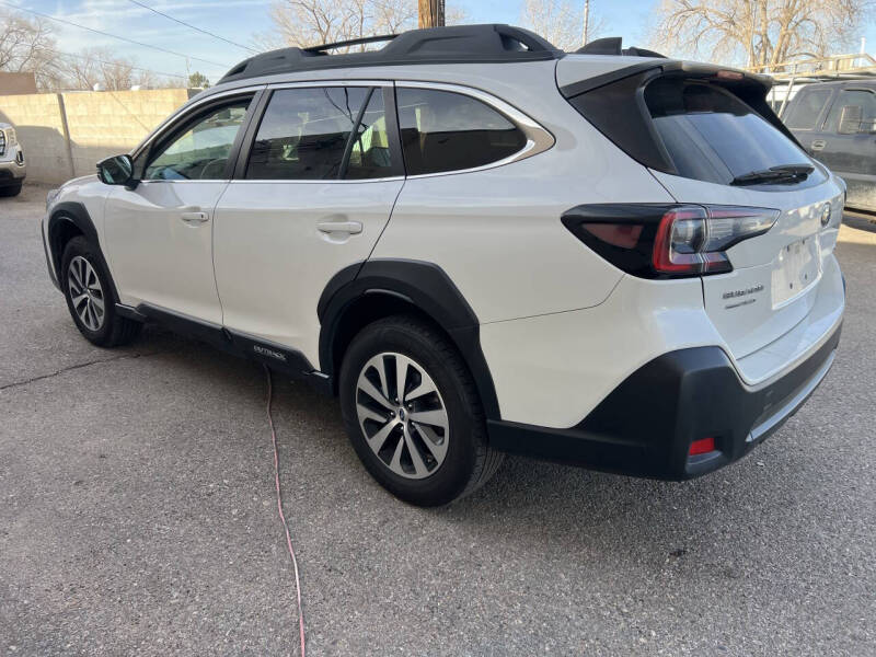 2023 Subaru Outback Premium