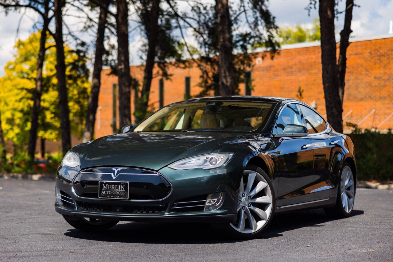 2014 Tesla Model S 1