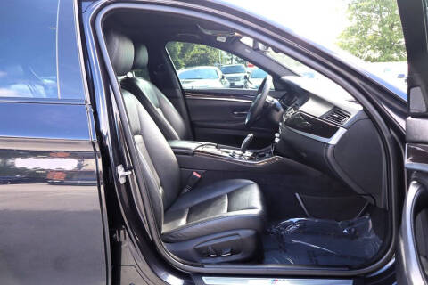 2015 BMW 5 Series 528i