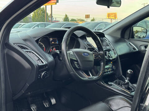 2016 Ford Focus ST