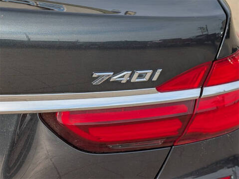 2019 BMW 7 Series 740i