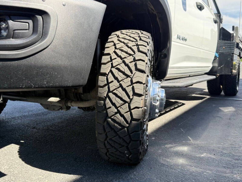 2024 RAM 3500 SLT