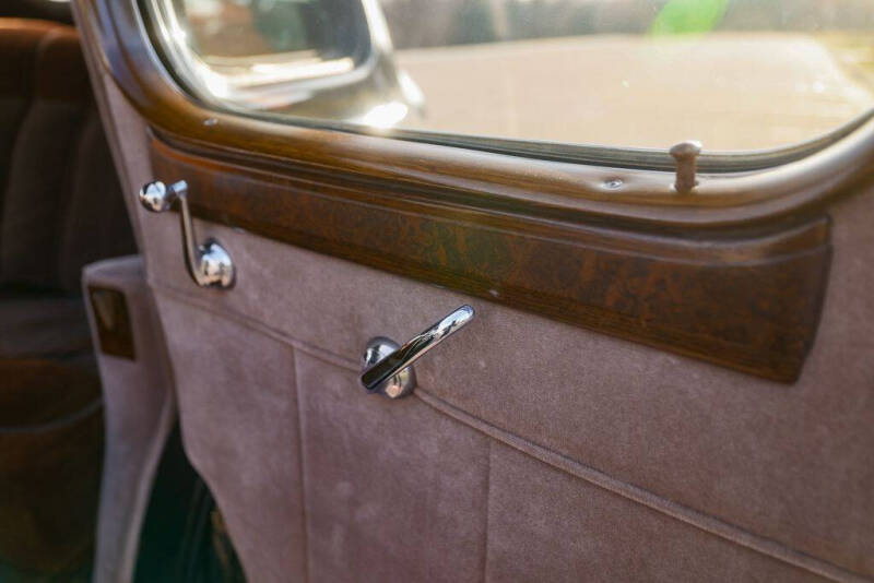 1939 Packard Super 8