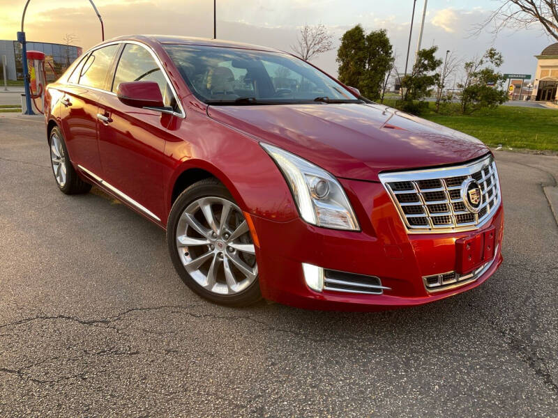 2013 Cadillac XTS Luxury Collection
