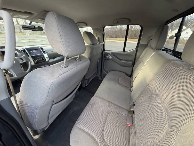 2019 Nissan Frontier SV