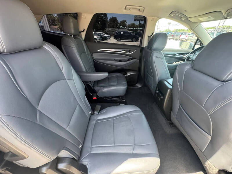 2019 Buick Enclave Essence